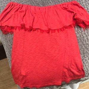 Spendid Red off the shoulder shirt